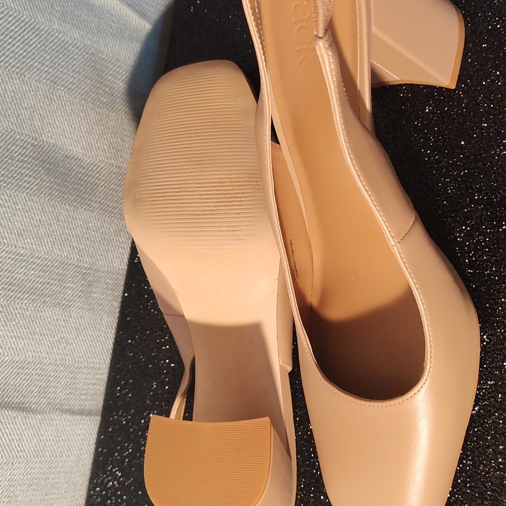 Nordstrom Rack Shoes - Picture 7 of 7